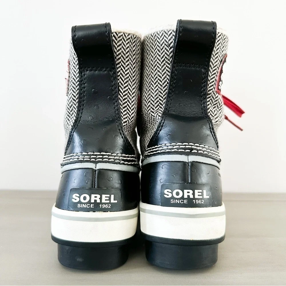Sorel Womens Trivoli Herringbone Insulated Waterproof Lace up boots sz 6